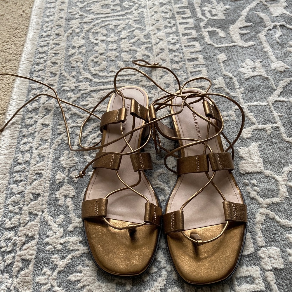Banana Republic sandals